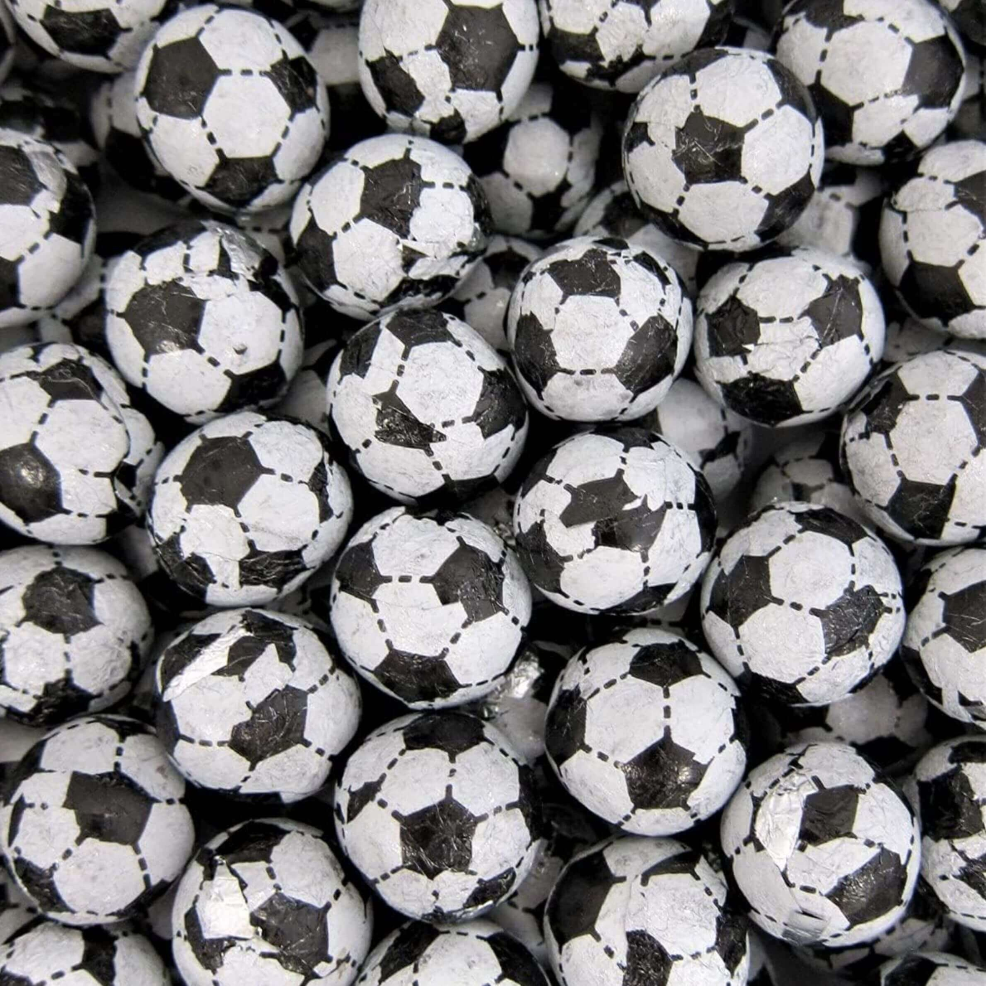 Chocolate Footballs Black/White - 500g